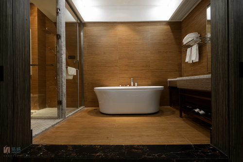 1504317586474683.jpg DSC_3305-1.jpg