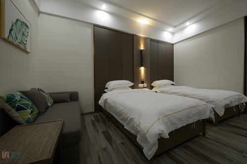 1504319330121995.jpg DSC_3356-2.jpg